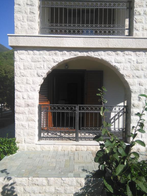 Apartments Rajsko Mjesto Tivat Exterior foto