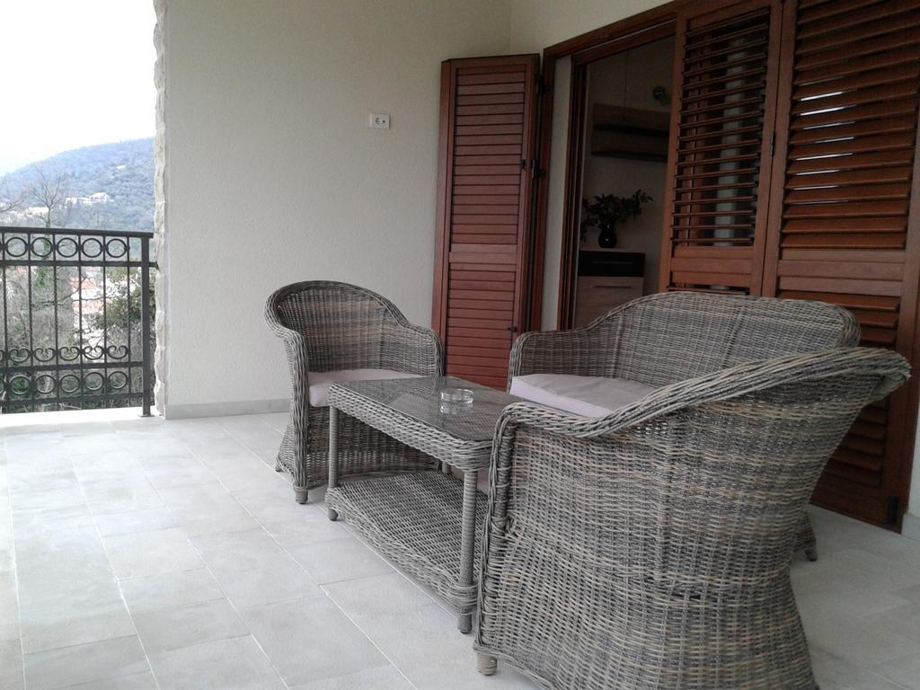 Apartments Rajsko Mjesto Tivat Exterior foto