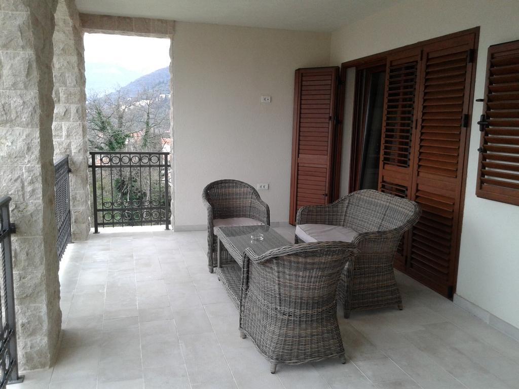 Apartments Rajsko Mjesto Tivat Exterior foto